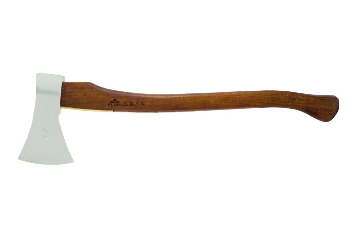 Ascia in stile renano con protezione in ottone per l'impugnatura. 6718 04NRM | Attrezzi con manici in legno | Stubai